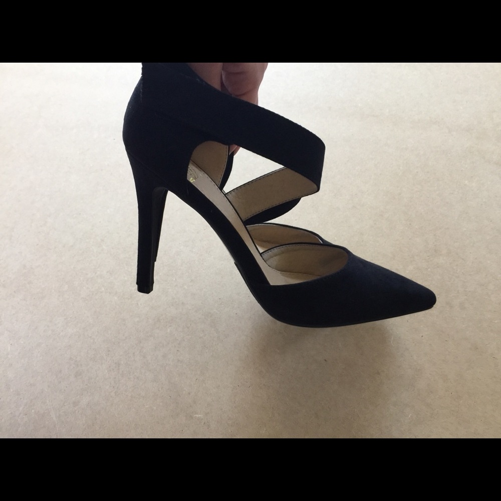 SOLD - Picture 3 of 3